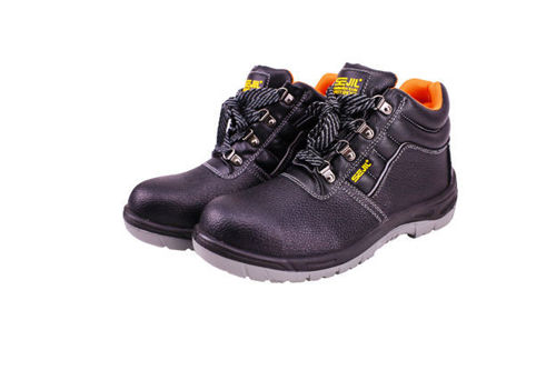 Picture of SIZE 40 SAFETY SHOES-SN940